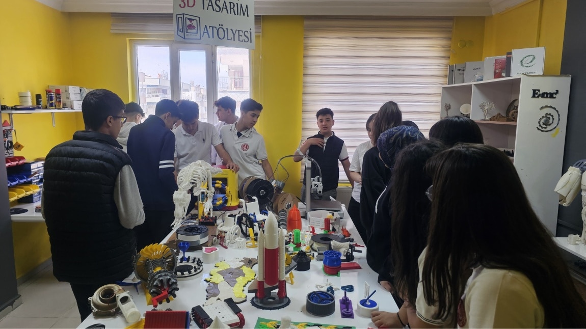 Öğrencilerimiz Urfastem Merkezinde Eğitime Katıldı.